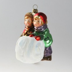 Mostowski-Kollektion by Komozja Spielen im Schnee Mostowski-Kollektion by Komozja Spielen im Schnee